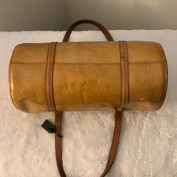 Louis Vuitton Yellow Vernis Monogram Barrel Bag - Picture 6 of 16